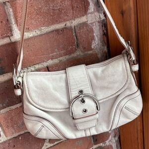 Vintage Coach Soho Buckle Bag White